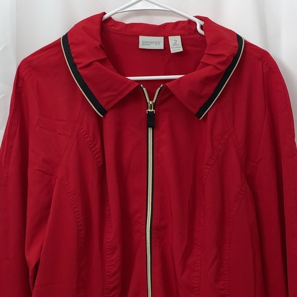 Women’s Zenergy By Chicos Red Full Zip Lightweight Coat Size 2 = 12/14 Large EUC - Picture 3 of 8